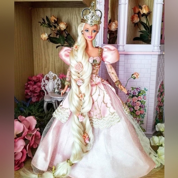 1997 Rapunzel Princess Barbie Doll - Picture 4 of 12